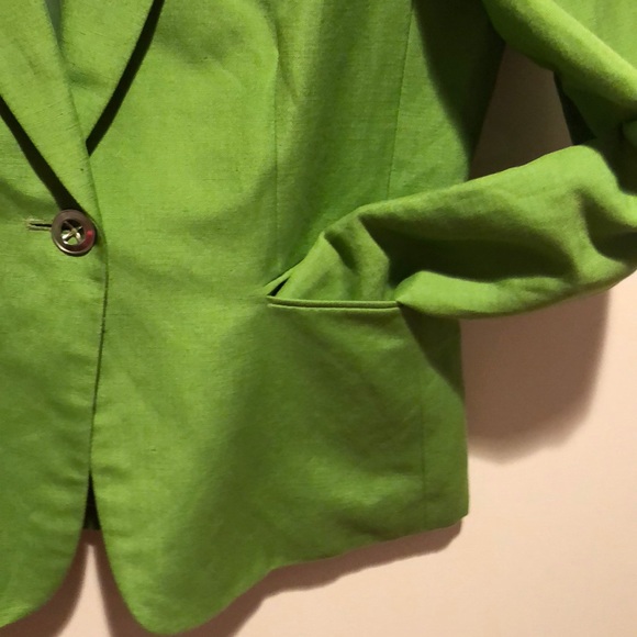 Jacket - Picture 3 of 5